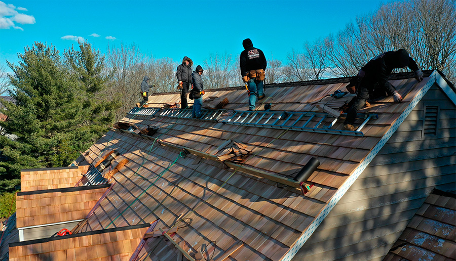 roofing crew